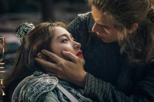 Трэй Гуань и Дилан Спрус Трэй Гуань и Дилан Спрус