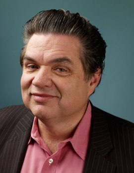 Оливер Плэтт